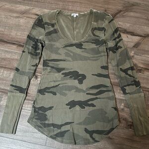 Women’s long sleeve waffle knit top